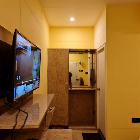 Hotel Aurelia Pearl Patna  Kültér fotó