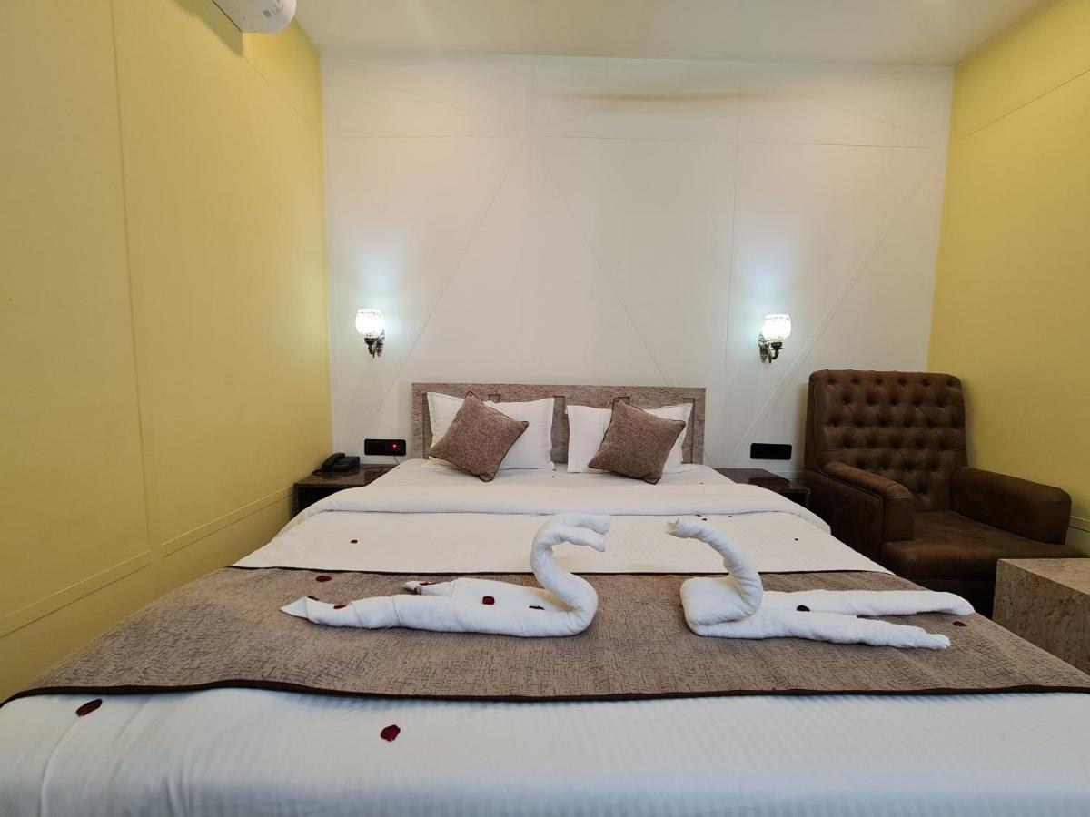 Hotel Aurelia Pearl Patna  Kültér fotó