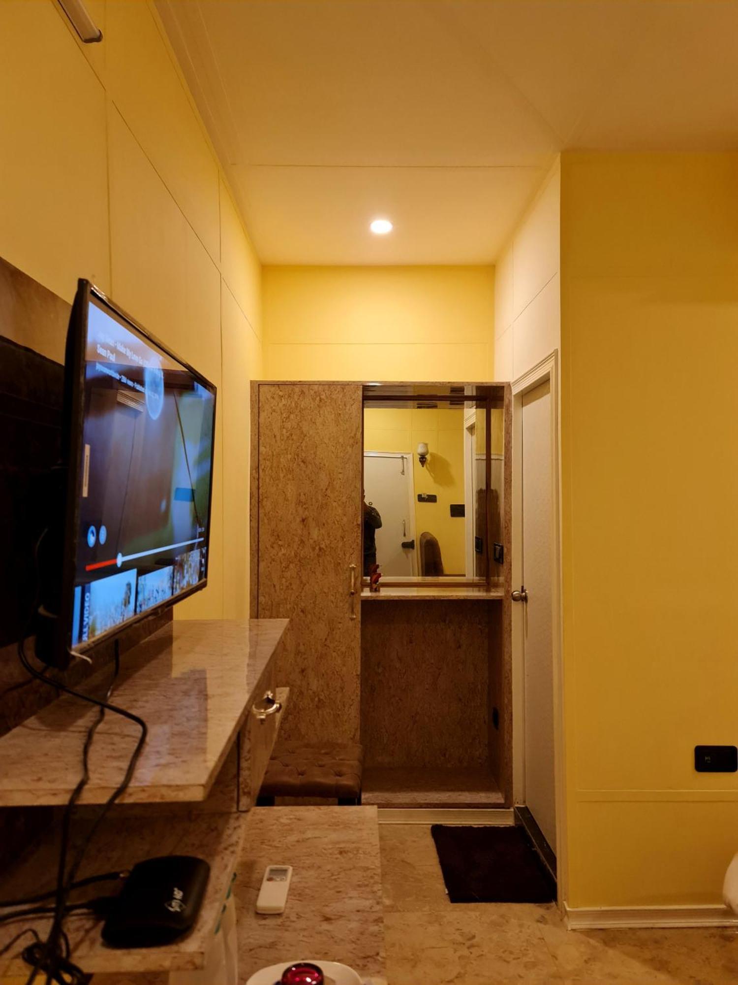 Hotel Aurelia Pearl Patna  Kültér fotó